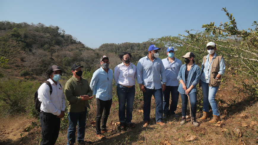 Urbanizadoras del proyecto Alameda del Río y C.R.A, presentan novedoso plan de compensación ambiental.