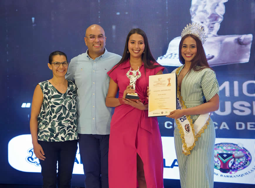 C.R.A. impulsó la categoría Sostenibilidad en el Premio a la mejor crónica de Carnaval 2025 C.R.A. impulsó la categoría Sostenibilidad en el Premio a la mejor crónica de Carnaval 2025