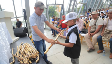 La Primera Guardia Infantil Ambiental del Atlántico “Herederos del Territorio” recibe el Bastón de Mando de la Guardia Mokaná