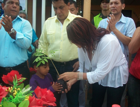 OPERATIVOS CONTRA COMERCIALIZACIÓN DE FAUNA Y FLORA EN LA SEMANA MAYOR.