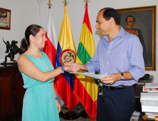 SE POSESIONÓ DIRECTORA ENCARGADA DE C.R.A