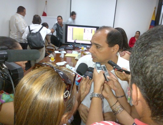 REELEGIDO DIRECTOR DE LA C.R.A PARA PERÍODO 2012-2015