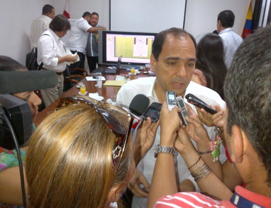 REELEGIDO DIRECTOR DE LA C.R.A PARA PERÍODO 2012-2015
