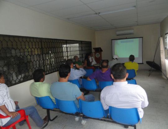 C.R.A HACE PRESENCIA EN MUNICIPIOS, ASESORANDO SOBRE REVISIÓN Y AJUSTES DE POTS.