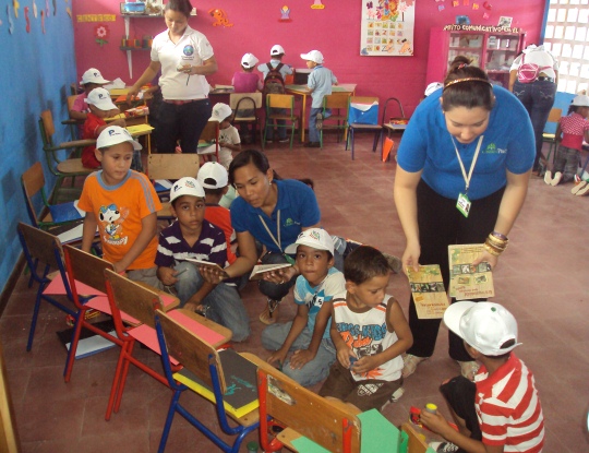 CRA Y PROMIGAS SEMBRARON 1600 ARBOLES EN EL CENTRO DEL ATLANTICO