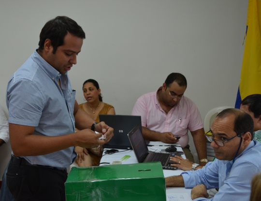 ELEGIDOS REPRESENTANTES DE LOS ALCALDES ANTE CONSEJO DIRECTIVO DE CRA