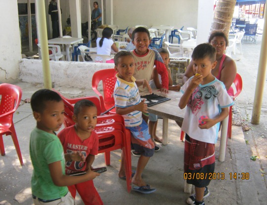 C.R.A. IMPLEMENTA ACTIVIDADES SOCIALES CON NIÑOS EN CENTROS POBLADOS COSTEROS