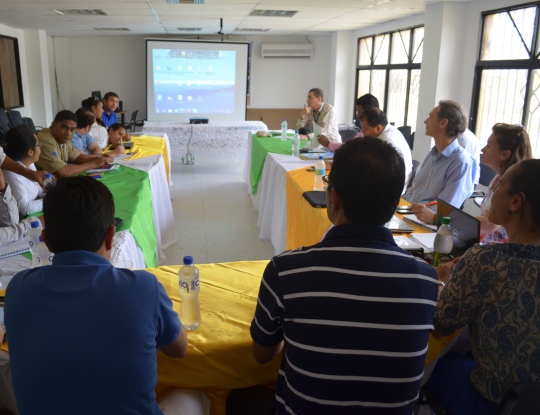 C.R.A. EN INSPECCIÓN DE PLAYAS CON EROSIÓN MARINA EN PUERTO COLOMBIA, ATLÁNTICO