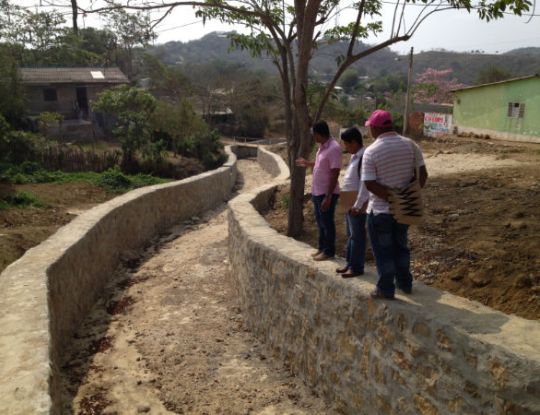 EN JULIO, CRA TENDRÁ LISTA CANALIZACIÓN DE ARROYO EN TUBARÁ