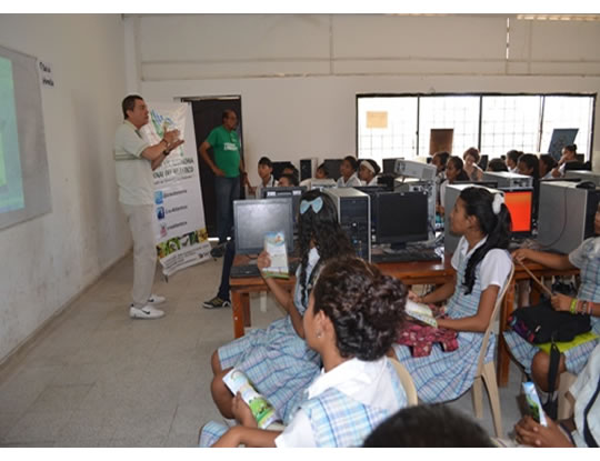  C.R.A y Alcaldía de Malambo lanzaron comparendo ambiental.