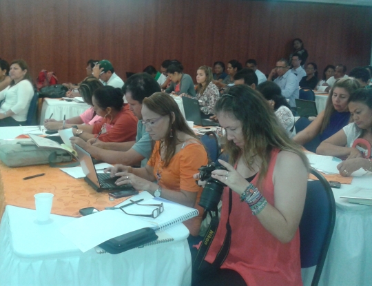 C.R.A Y SECRETARIA DE EDUCACIÓN DEPARTAMENTAL LIDERAN TALLER DE EDUCACIÓN AMBIENTAL