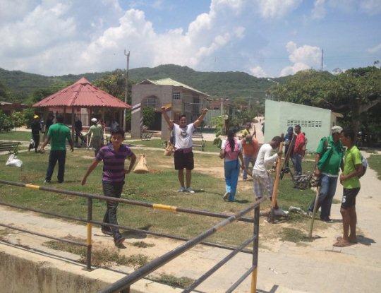 RED DE JÓVENES DE AMBIENTE PARTICIPÓ EN JORNADA “PUERTO SIEMBRA”