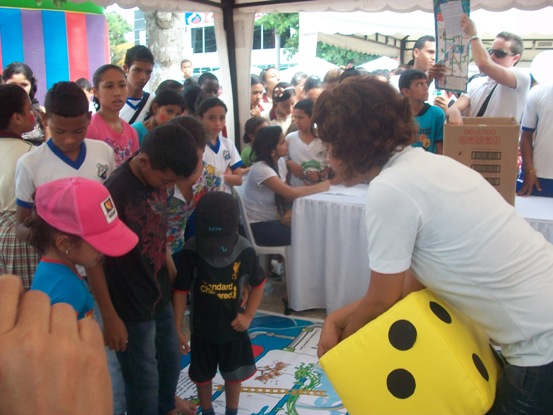CON ATRACTIVA ESTRATEGIA PEDAGÓGICA, C.R.A DESPIERTA ATENCIÓN DE COMUNIDAD INFANTIL