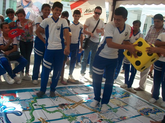 CON ATRACTIVA ESTRATEGIA PEDAGÓGICA, C.R.A DESPIERTA ATENCIÓN DE COMUNIDAD INFANTIL