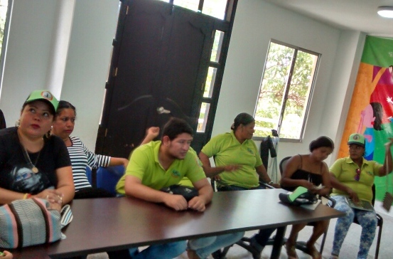 C.R.A CAPACITA COMUNIDADES EN GESTIÓN DEL RIESGO