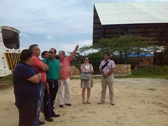 C.R.A VISITÓ COLEGIO ALTAMIRA