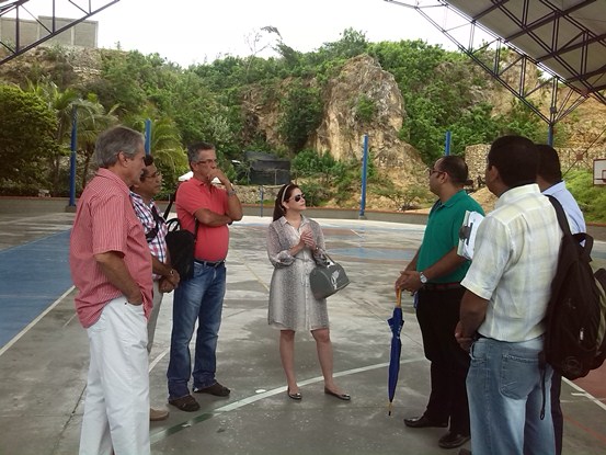 C.R.A VISITÓ COLEGIO ALTAMIRA