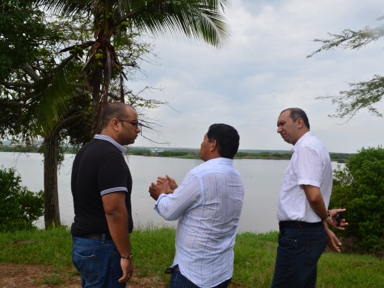 C.R.A EJERCE VIGILANCIA AL LAGO DEL CISNE Y VERIFICA SU RECUPERACIÓN