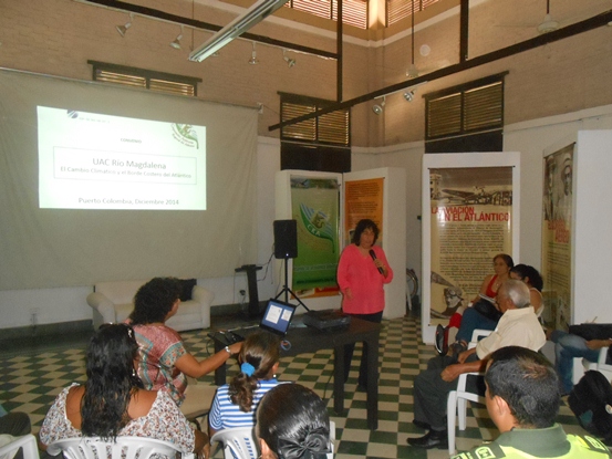 CRA SOCIALIZA SOBRE PLAN DE MANEJO DE LA UNIDAD AMBIENTAL COSTERA