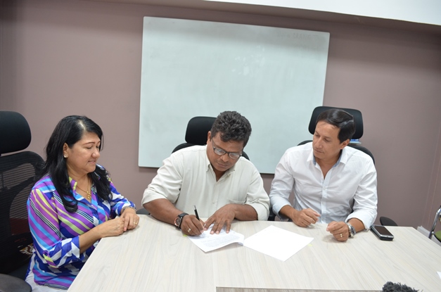 CRA APOYA ERRADICACIÓN Y CONTROL DE “LA PAJARITA”