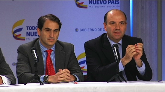 Nueva estrategia contra minería criminal es un paso fundamental en la lucha contra este flagelo: Ministro Vallejo Nueva estrategia contra minería criminal es un paso fundamental en la lucha contra este flagelo: Ministro Vallejo