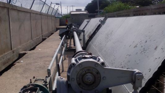 PARA MEJORAR CONDICIONES DE EMBALSE EL GUAJARO, C.R.A ABRIÓ COMPUERTAS.