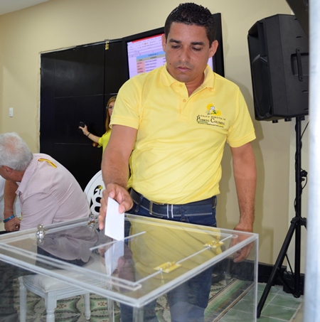 ELEGIDOS ALCALDES MUNICIPALES ANTE CONSEJO DIRECTIVO DE CRA