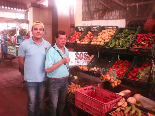 EN MERCADO PÚBLICO, CRA Y UNDECO RECOLECTARON ALIMENTOS PARA FAUNA DEL ATLÁNTICO