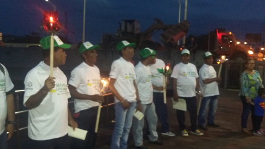 Caños del mercado ahora tienen quien los cuide.