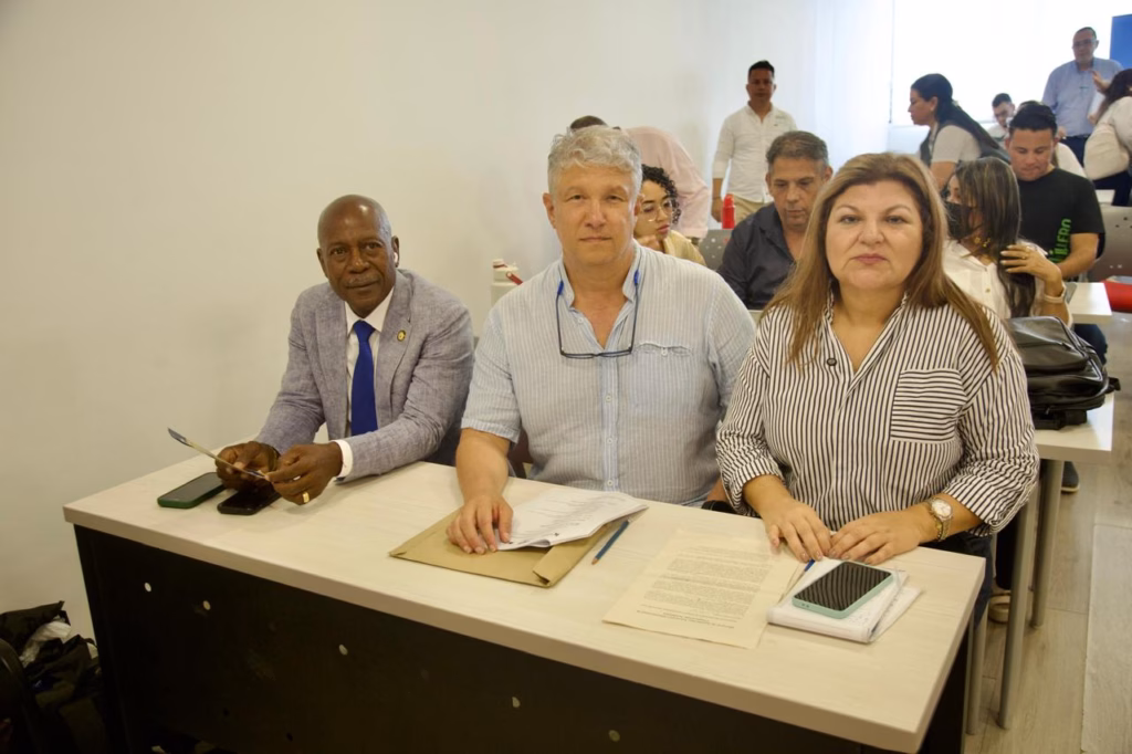 C.R.A. fortalece alianzas internacionales por la sostenibilidad del Atlántico - Corporación Autónoma Regional del Atlántico | C.R.A - La Corporación Autónoma Regional del Atlántico-C.R.A. participó en el reciente Encuentro Internacional de Cooperación Académica, un espacio que reunió a universidades y actores de los sectores público, privado y ambiental en torno al Observatorio Iberoamericano de Ambiente, Sostenibilidad y Desarrollo Local.